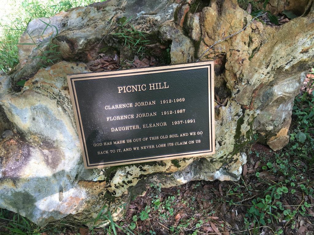 Jordan's Gravestone at Picnic Hill